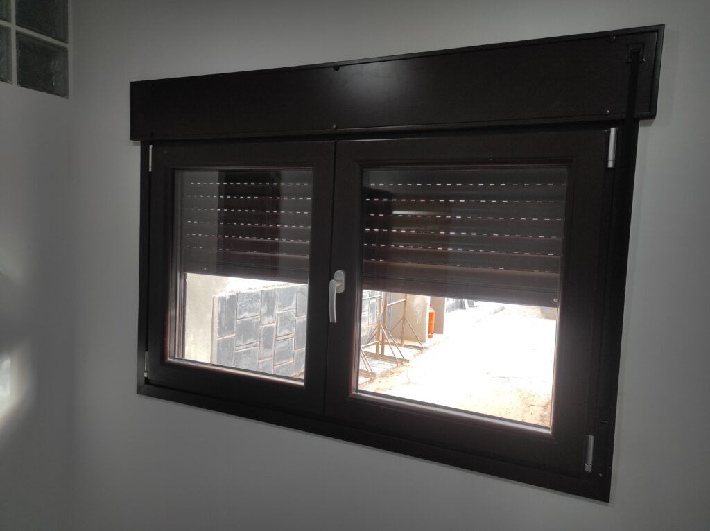 2-Ventana oscilobatiente 2 hojas