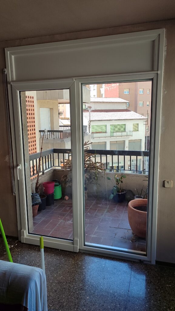 Balconera osciloparalela